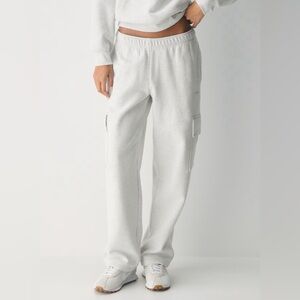 Aritzia Light Grey Sweatfleece Mega Fit Cargo Sweatpants Size L